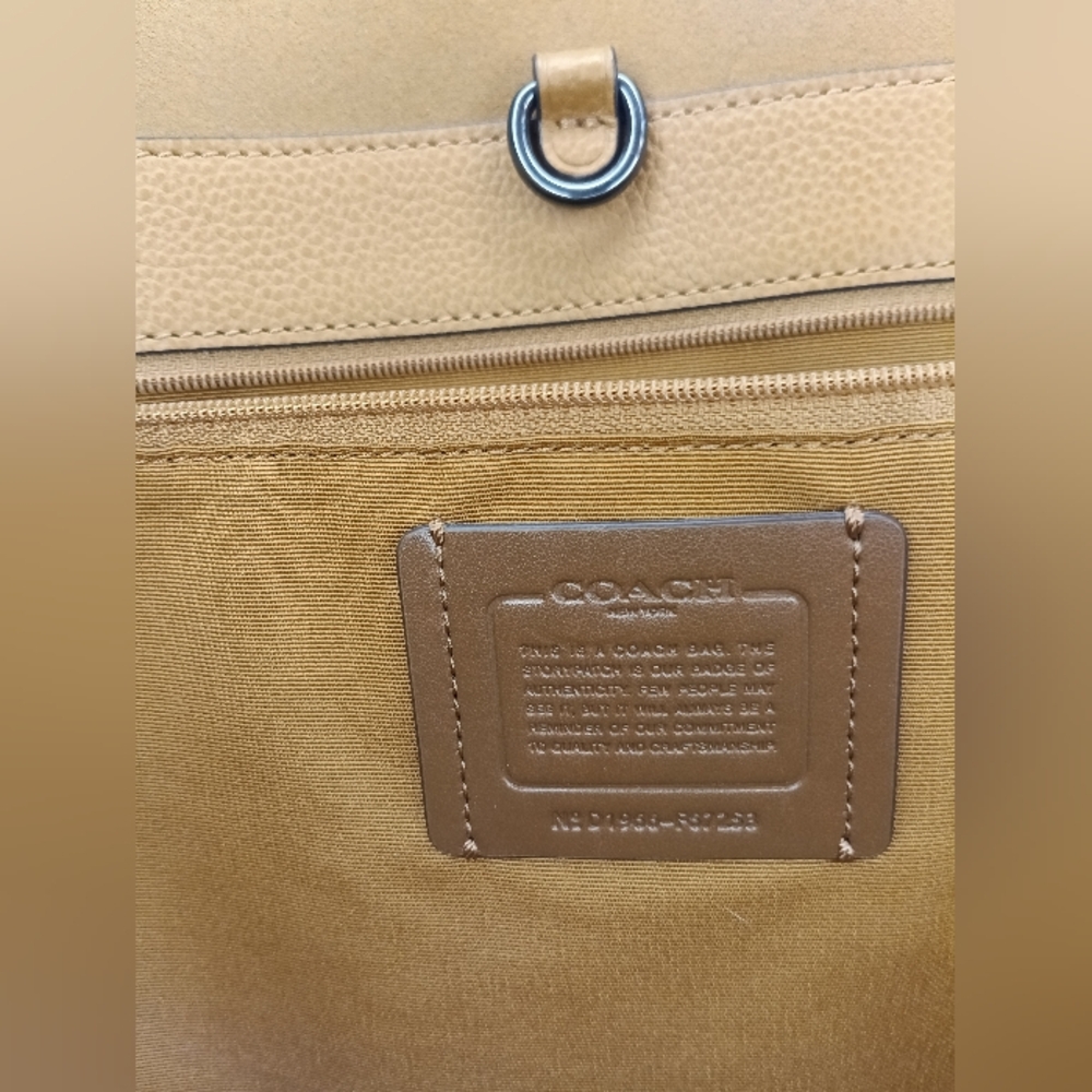 Coach NWOT Tan Leather Tote Bag - Picture 16 of 16